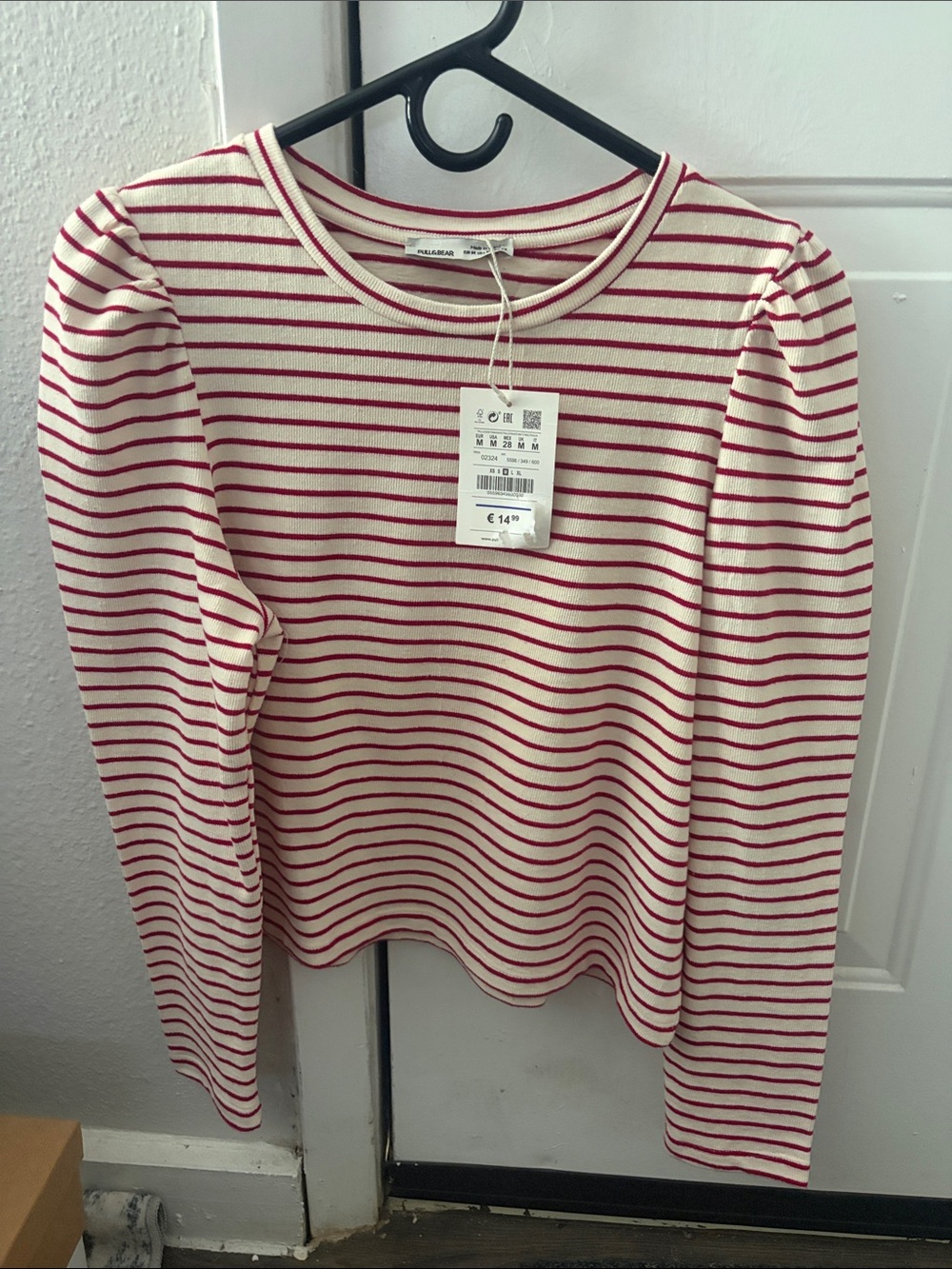 Pull&Bear Cream and Red Striped Puff-Sleeve Long Sleeve Tee